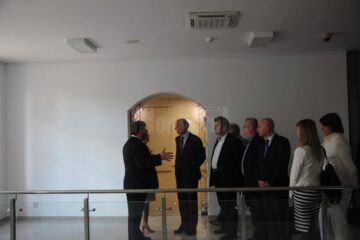 Ambasadorul Austriei în România, primul oaspete de seamă al Muzeului de Istorie de la restaurare