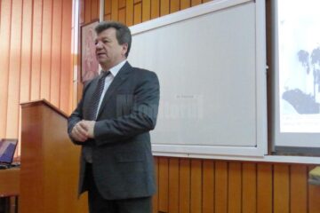 Directorul colegiului, prof. Virginel Iordache