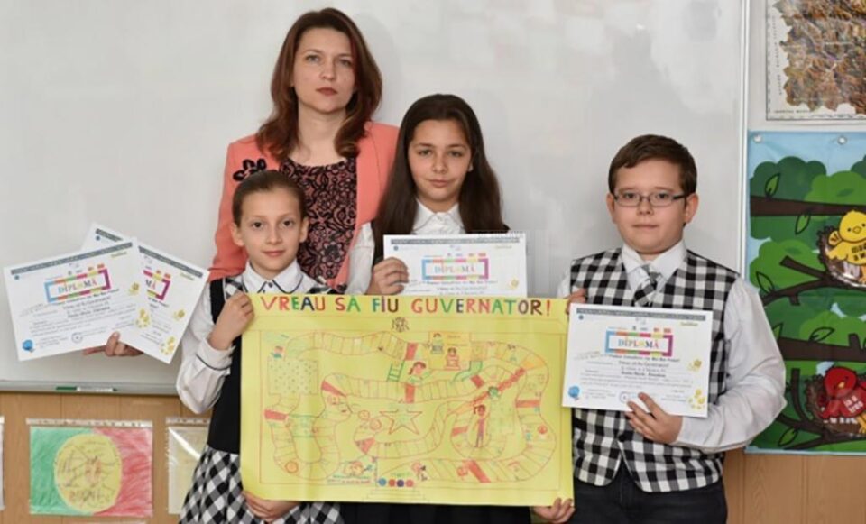 Au obținut, la faza națională, Premiul Cutezătorii – Cel mai bun proiect, pentru jocul ,,Vreau să fiu Guvernator!”