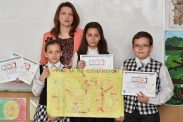 Au obținut, la faza națională, Premiul Cutezătorii – Cel mai bun proiect, pentru jocul ,,Vreau să fiu Guvernator!”