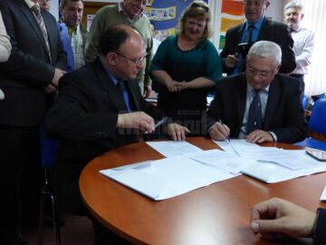Inspectoratul Școlar Suceava a semnat un acord de parteneriat cu Inspectoratul orășenesc Cernăuți
