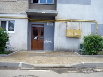 Lucrările de modernizare a străzii Zamcei au fost finalizate la trotuare, urmând să fie turnat și covor asfaltic, pe 8000 de mp