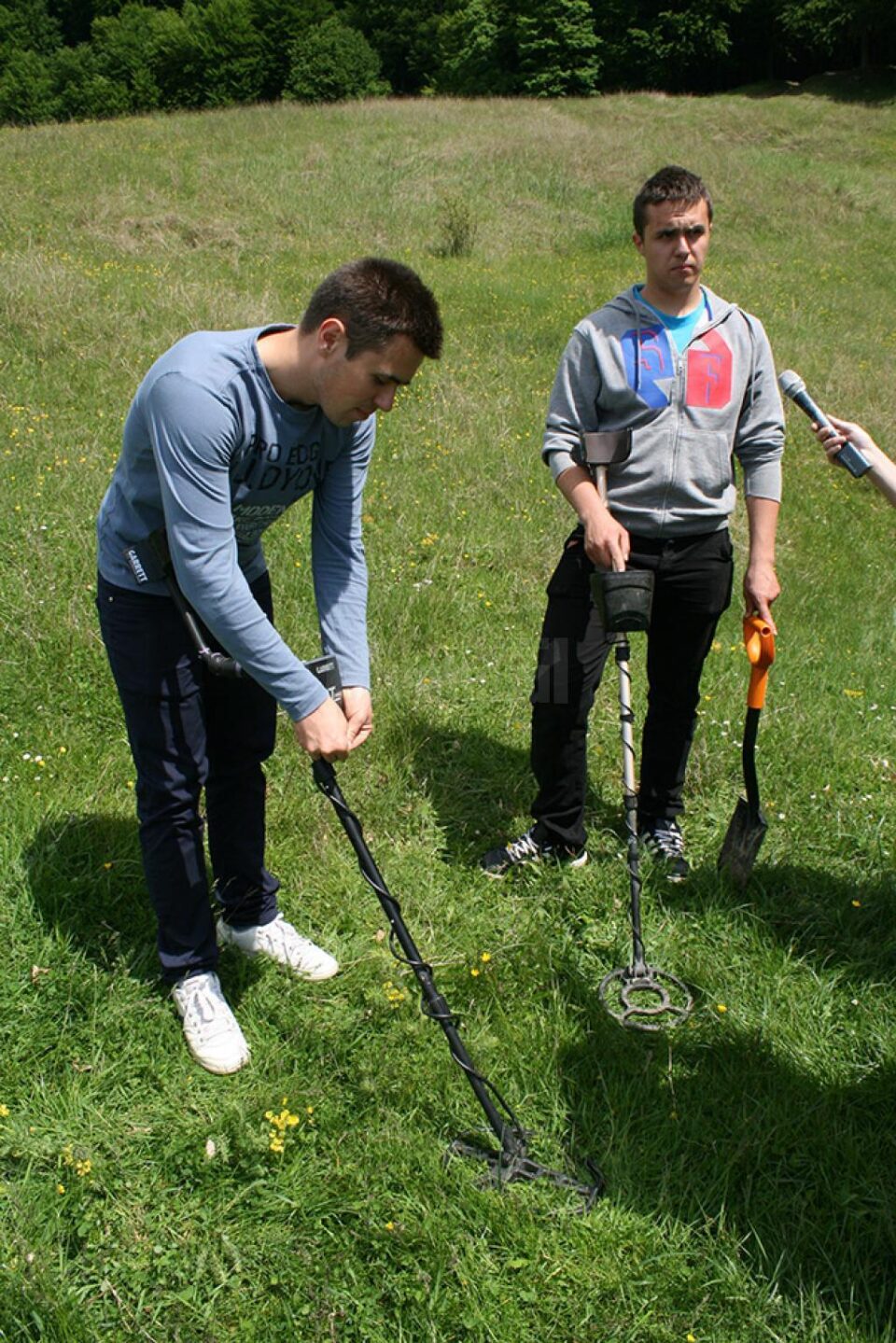 Cum își bat joc instituțiile statului de oameni care descoperă bunuri de patrimoniu și le predau, respectând legea