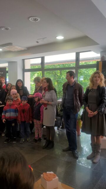 36 de lucrări în ceramică realizate de școlari și preșcolari, expuse la Centrul pentru Păstrarea Tradițiilor Bucovinene