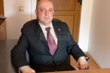 Prof. Petru Gorea, liderul Sindicatului Salariaților din Învățământul Preuniversitar Suceava, a precizat că Federația „Spiru Haret”