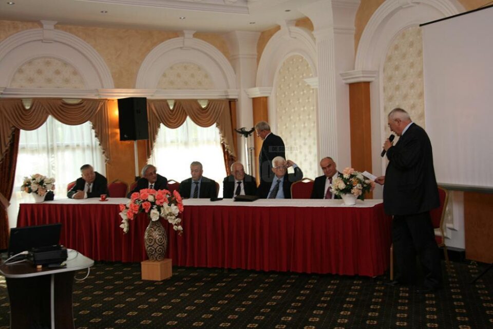 La ”Zilele Medicale ale Sucevei”, medicii vorbesc despre presă ca despre un adversar