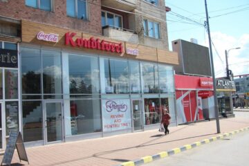 Cofetăria Konditorei se deschide astăzi, de la ora 10.00, la kilometrul 0 al Sucevei