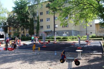 Aparate de fitness moderne, puse la dispoziția sucevenilor în Parcul Central și în cartierul George Enescu