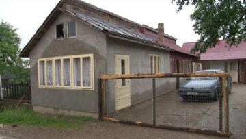 În urma unei agresiuni între două familii, victimele se plâng că poliția a fost simplu spectator