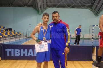Laurențiu Ungureanu și antrenorul Andu Vornicu
