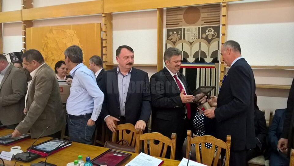 Diplome pentru toți consilierii județeni