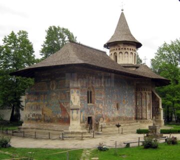 „Sfânta Mănăstire Voroneț. Un sfert de veac de la reînființare”