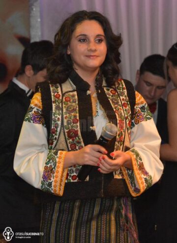 Muzică, dans și umor, la Balul Bobocilor organizat de Liceul cu Program Sportiv Suceava