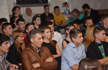 Muzică, dans și umor, la Balul Bobocilor organizat de Liceul cu Program Sportiv Suceava