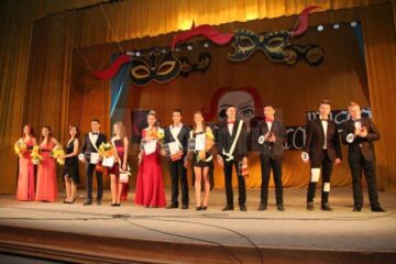 Cei mai frumoși boboci de la Colegiul Tehnic „Alexandru Ioan Cuza”
