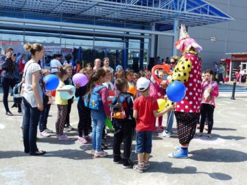 Ziua Copilului, sărbătorită de sute de copii la Real Suceava