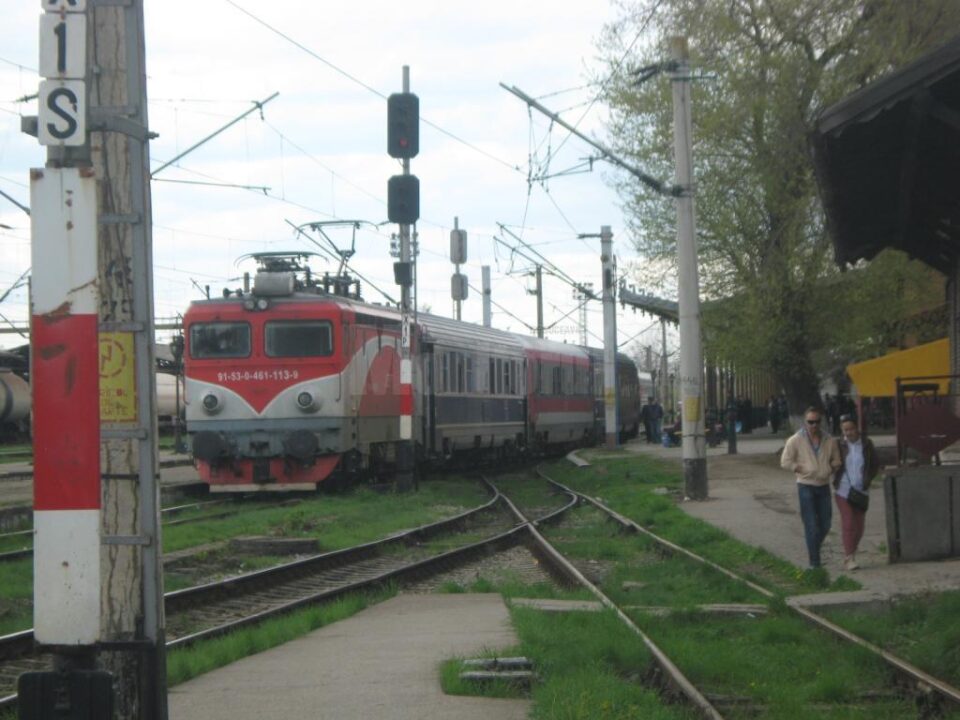 Traficul feroviar spre Capitală a fost blocat