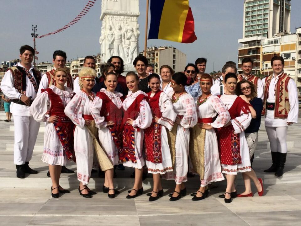 Ansamblul Artistic „Ciprian Porumbescu” Suceava la Izmir