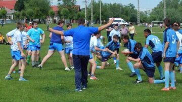 Peste 170 de copii au jucat rugby la Turneul Viorel și Mitică Negru la Luncușoara