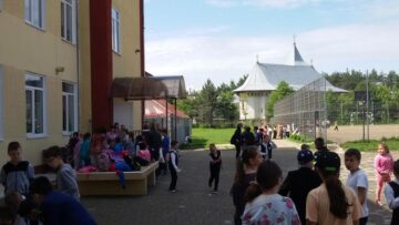 Târgul de jocuri, la Școala Gimnazială Nr. 8 Suceava