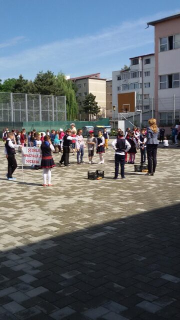 Târgul de jocuri, la Școala Gimnazială Nr. 8 Suceava