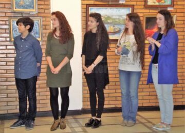 Prima expoziție a tinerilor care frecventează cursurile de arte vizuale de la Casa de Cultură a Studenților Suceava