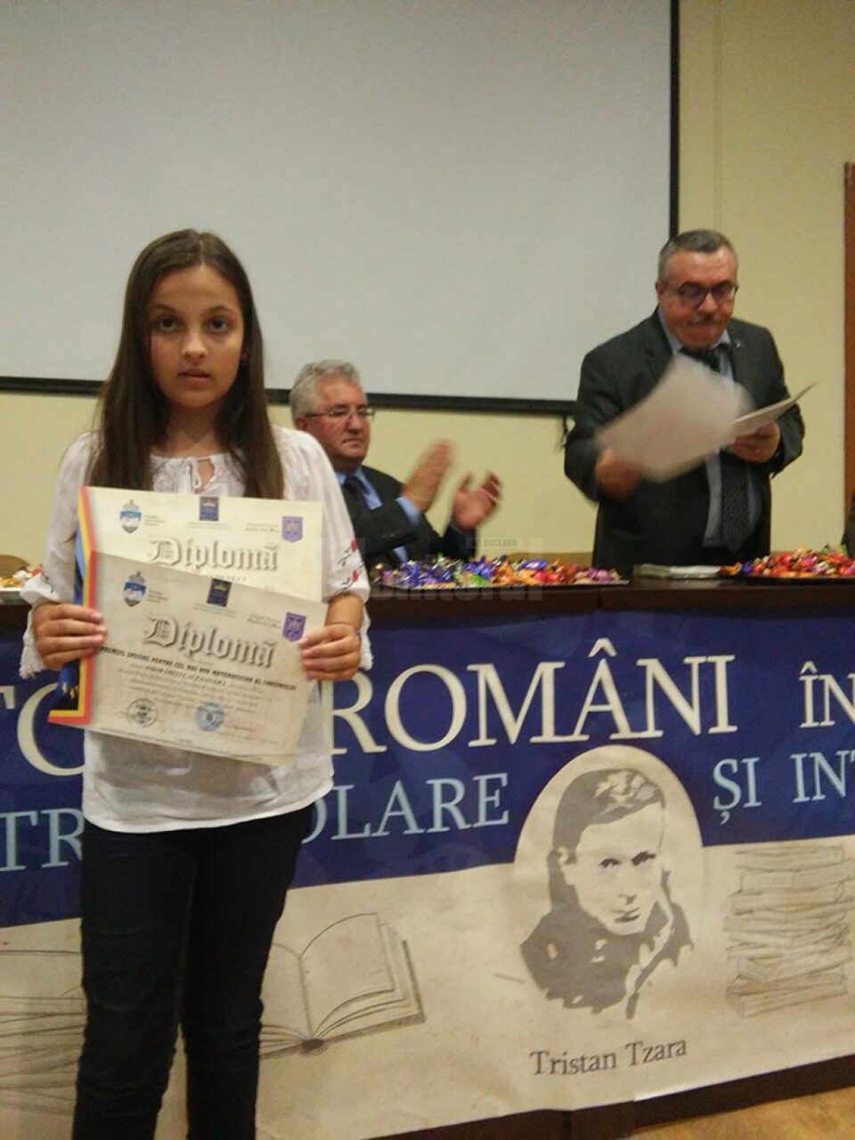 Premiul special pentru cel mai bun matematician al concursului a mers la Alexandra Amorăriței