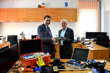 Universitarul Cătălin Roibu, alături de Gerald Schweighofer