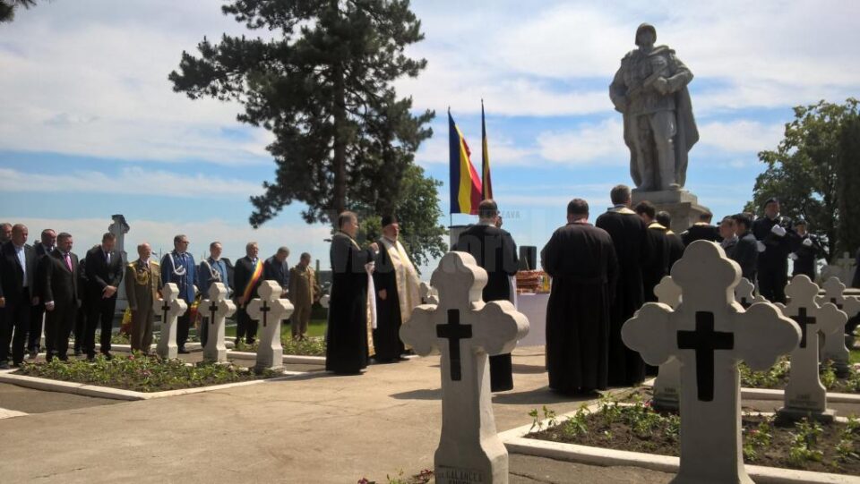 Ceremonial militar și religios la Monumentul Eroilor din Cimitirul Pacea