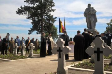 Ceremonial militar și religios la Monumentul Eroilor din Cimitirul Pacea