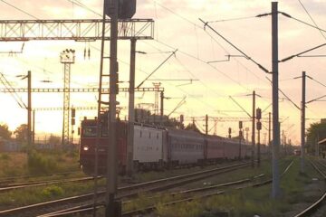 Trenul sezonier Suceava-Mangalia