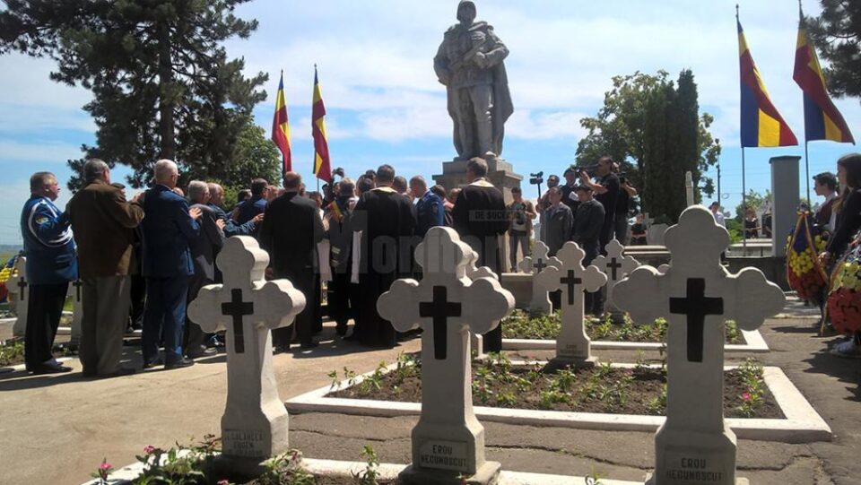 Ceremonial militar și religios la Monumentul Eroilor din Cimitirul Pacea