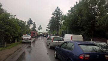 Traficul de pe DN 2 H a fost paralizat în jur de o oră