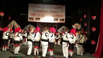 Trofee și premii obținute de copii de la Grădinița „1, 2, 3” la festivalurile „Cânt și joc moldovenesc” și “Tinere Speranțe”
