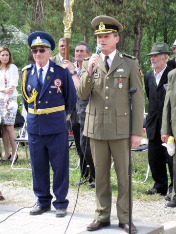 „Ne înălțăm cu eroii noștri!”
