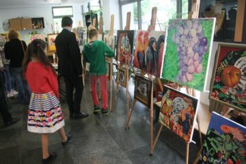 Tablouri realizate de artistul plastic Cătălin Chifan