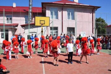 Festivalul “Zilele Sportului Școlar” de la Putna a devenit o tradiție în județ