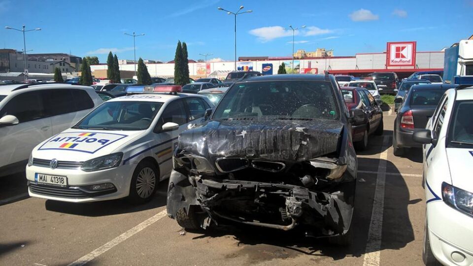 Mașini implicate în accidente rutiere