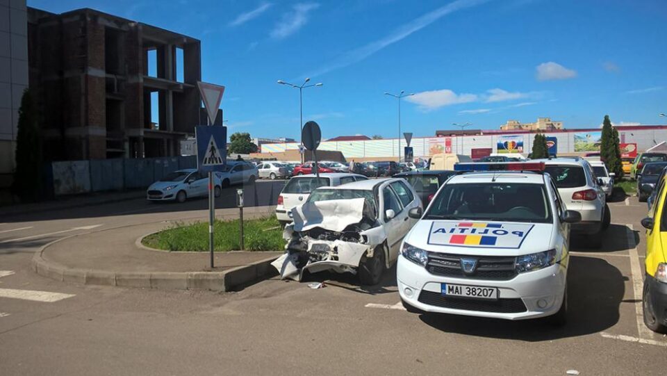 Mașini implicate în accidente rutiere