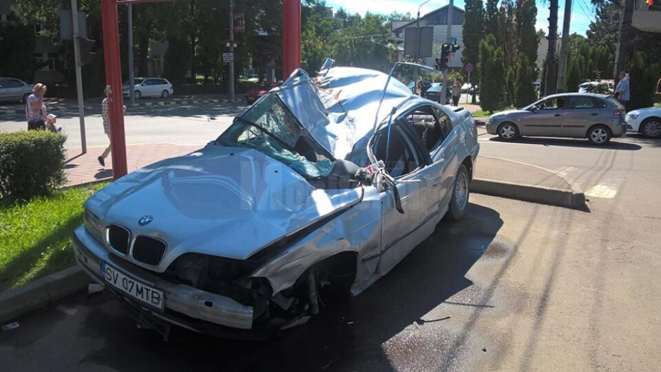 Mașini implicate în accidente rutiere