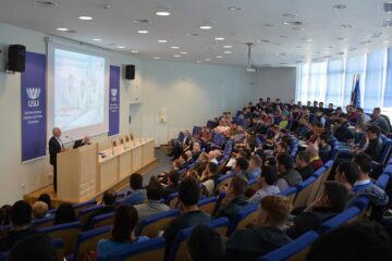 Nume mari din domeniul prelucrării lemnului din Europa au conferențiat la USV