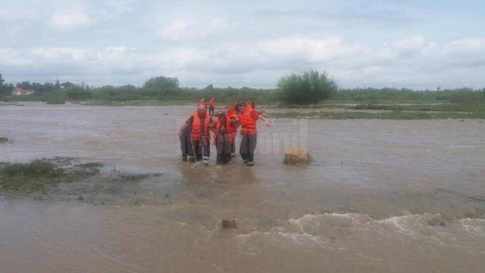 Bilanțul intervențiilor pompierilor suceveni în ultimele zile, cauzate de ploile torențiale