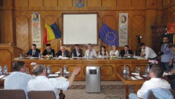 Echipa Tatar-Loghin, la vârful administrației rădăuțene în următorii patru ani