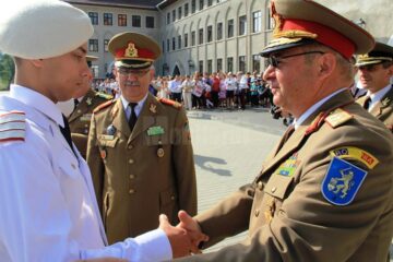 Ceremonie solemnă la final de an școlar, la Colegiul Național Militar „Ștefan cel Mare”