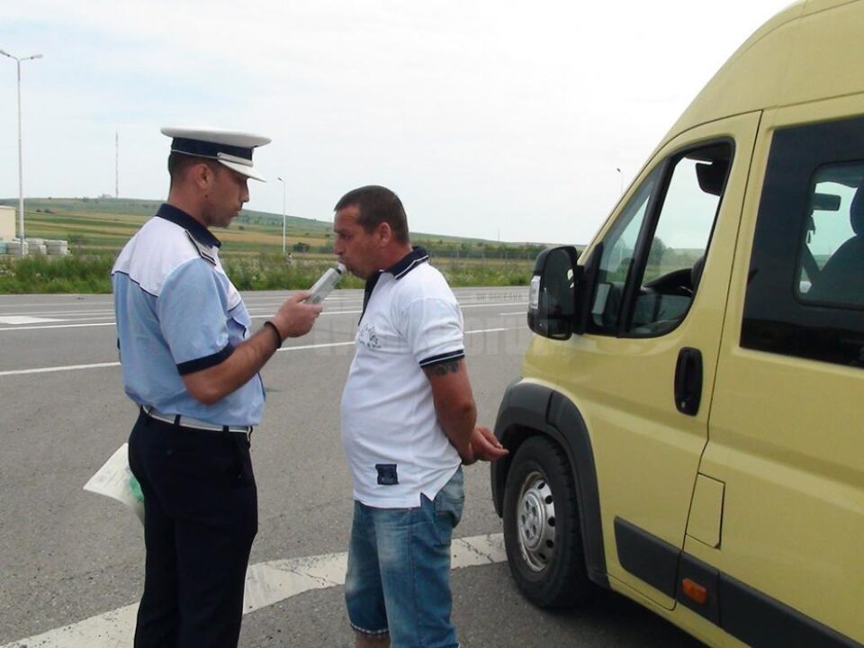 Au fost verificate microbuzele și autocarele care transportă pasageri pe rutele autorizate