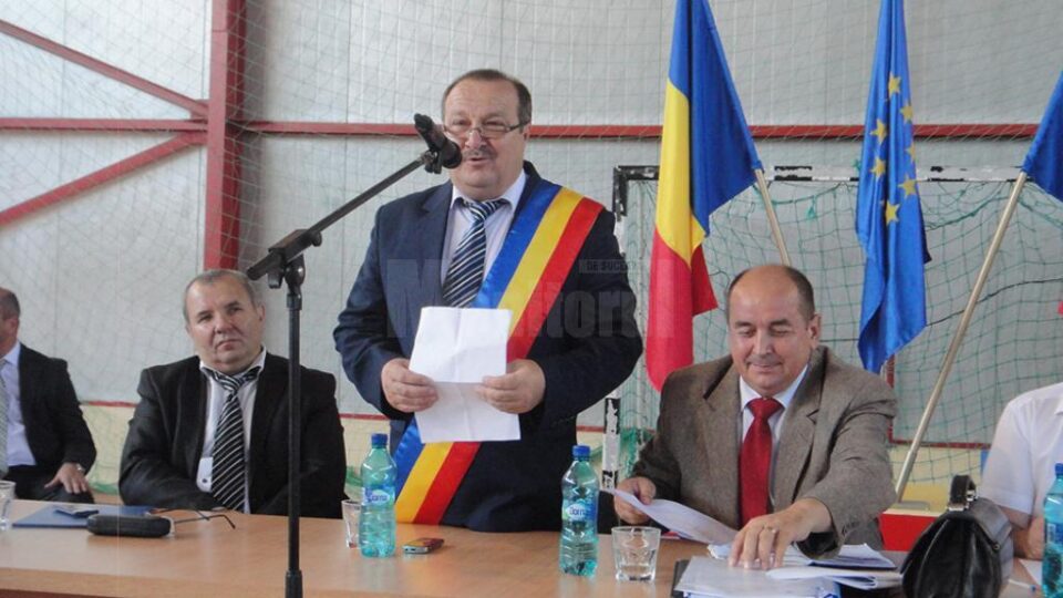Primarul ales al comunei Marginea, liberalul Dumitru Nichitean