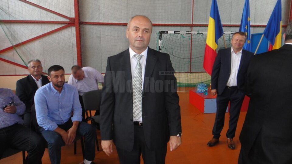 Viceprimarul Dorel Sfîrnaciuc