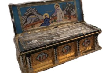 Rcala cu Moaștele Sfintei Maria Magdalena