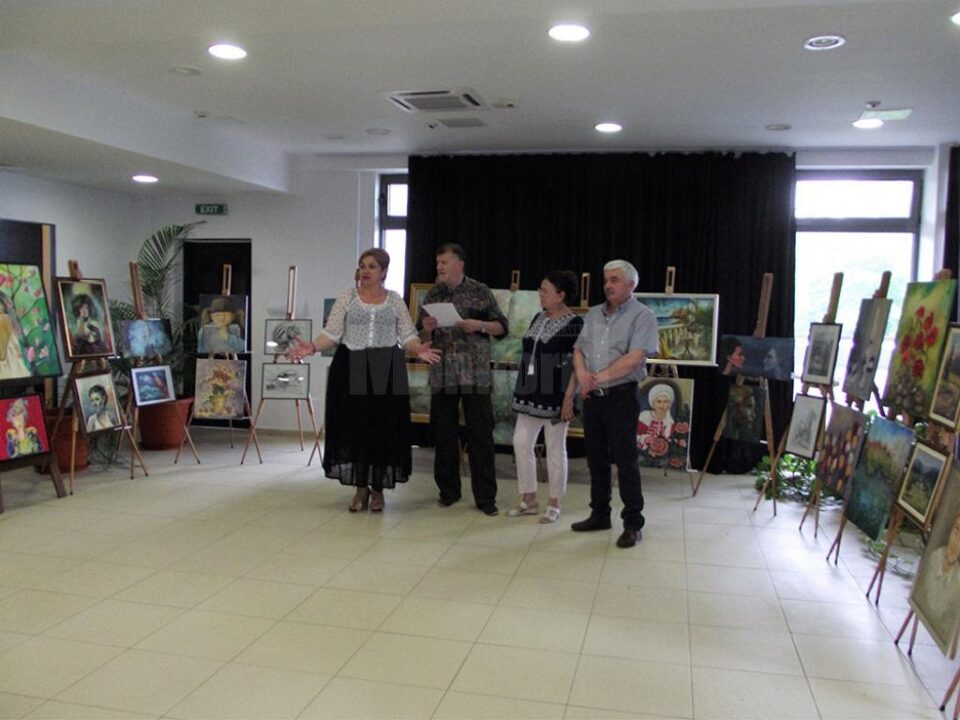 Salonul de vară al artiștilor plastici amatori din județul Suceava