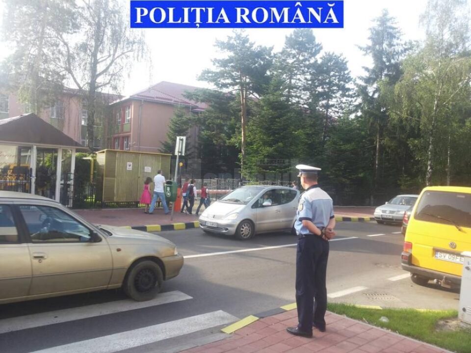Peste 170 de polițiști suceveni acționează pentru desfășurarea în condiții de siguranță a evaluării naționale Peste 170 de polițiști suceveni acționează pentru desfășurarea în condiții de siguranță a evaluării naționale